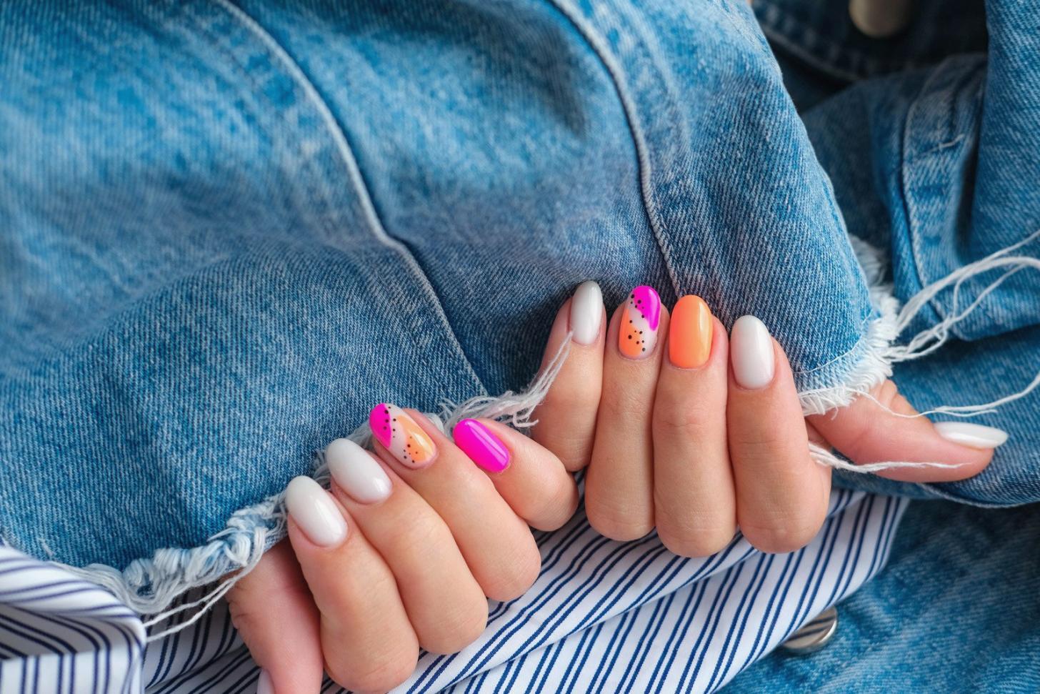 Dettagli di una creazione nail art